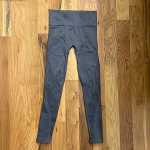 ZYIA performance leggings, gray size small